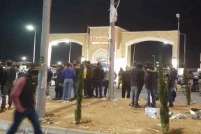 الأردن: احتجاجات ليلية بالسلط وتكثيف الوجود الأمني بمحيط المستشفى