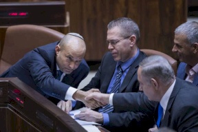 نتنياهو يغازل نفتالي بينيت