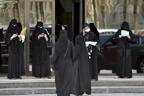 بسبب كلمة.. سعودية تلجأ للقضاء لتعرف هل تعيش مع زوجها بالحرام!