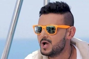 رامز جلال في السعودية لتصوير برنامج المقالب الجديد.. ويعاني من مشكلة!