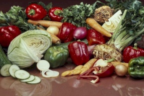 طبيب: 7 مواد غذائية أساسية تطيل العمر