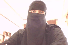  زوجة مرافق الأمير حمزة تخرج عن صمتها في فيديو أحدث ضجة بالأردن- شاهد