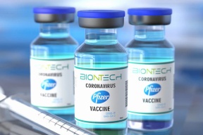 شركة فايزر تهدد إسرائيل: "لسنا فاعلي خير"