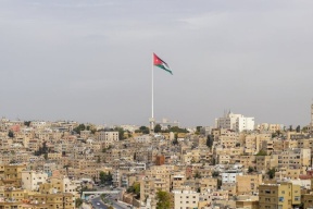مشادات وشتائم وتحذيرات من "كوهين".. الإعلام يكشف فحوى لقاء الخصاونة بالنواب حول قضية الأمير حمزة