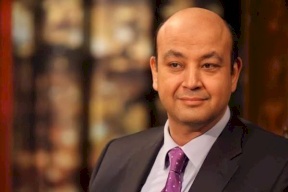 رد فعل غريب من عمرو أديب بعد رؤية إعلان شريهان