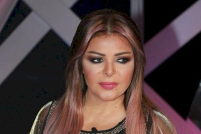 الموت يفجع الفنانة فلة الجزائرية