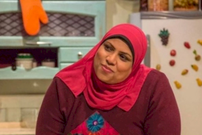 متابع يحرج شيف مصرية على الهواء: "أكلك معفن مايتاكلش".. شاهدوا كيف ردت عليه (فيديو)