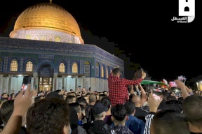 القدس: 6 إصابات بمواجهات مع الاحتلال ومسيرة حاشدة في باحات الأقصى 