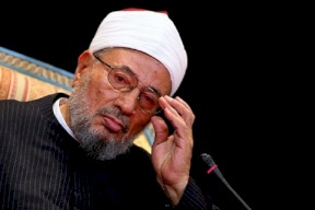 المرض يشتدّ على الشيخ "يوسف القرضاوي".. ما آخر أخبار صحته؟