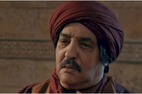 صدفة غريبة.. الموت يغيب فنان جزائري في نفس لحظة موته بالمسلسل! (صورة)