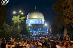 رغم اجراءات الاحتلال.. الالاف في المسجد الأقصى لإحياء ليلة القدر