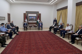 الرئيس يترأس اجتماعا طارئا لمتابعة الوضع في الأرض الفلسطينية كافة