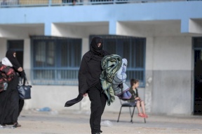 غزة: 34 ألف نازح يلجؤون إلى مدارس "أونروا" للإيواء