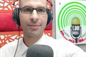 شاهد- آخر ما كتبه الشهيد الصحفي "يوسف أبو حسين" قبل قصف منزله في غزة