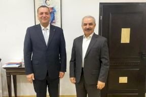  رئيس الوزراء يلتقي رئيس هيئة المياه لبحث عدة ملفات