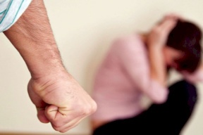 بقيت مدفونة 15 يوما.. كيف قُتلت الطفلة وسام على يد والدها شمال قطاع غزة؟