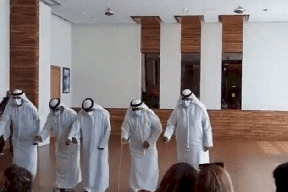 استقبال حافل لوفد إسرائيلي في الإمارات يثير الجدل (فيديو)