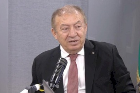 وزير الاقتصاد يكشف لصدى نيوز أسباب تراجع الواردات الفلسطينية من إسرائيل عام 2020