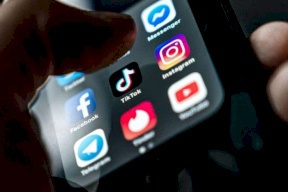 موقع عبري: نتنياهو وافق على حظر الشبكات الاجتماعية أثناء العدوان على غزة