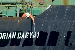 إدارة معلومات الطاقة الأمريكية: واشنطن استوردت نفطا إيرانيا رغم العقوبات