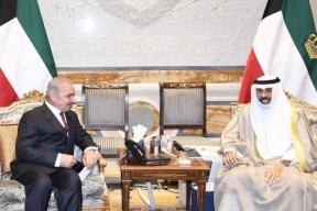 أمير الكويت يؤكد أولوية قضية فلسطين لبلاده