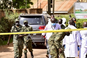 أوغندا.. مسلحون يقتلون ابنة وزير وسائقه في محاولة لاغتياله