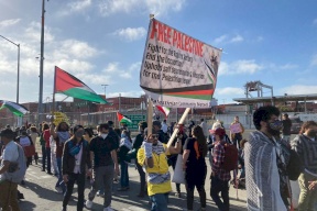 احتجاج يمنع تفريغ سفينة شحن إسرائيلية في ميناء أوكلاند