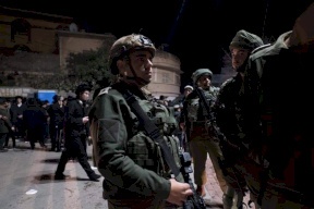 بالأسماء.. الاحتلال يعتقل 17 مواطنا بالضفة والقدس