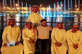 صورة لإسرائيلي في وسط السعودية تثير جدلا كبيرا- (شاهد)