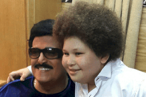 شاهدوا كيف أصبح الفنان محمد الفخراني بعد أن خسر 21 كيلوغراماً من وزنه! (صور)