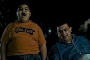 بعد 11 عامًا على عرض الفيلم.. هكذا أصبح شكل طفل فيلم "اللمبي 8 جيجا"
