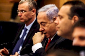 واشنطن بوست: نتنياهو أناني وأخرق مثل ترامب