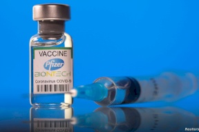 الحكومة تقرر الغاء الاتفاق مع الجانب الاسرائيلي حول لقاحات "فايزر"