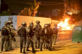 الشاباك: يعلن اعتقال 8 فلسطينيين من اللد ورام الله بتهمة قتل إسرائيلي