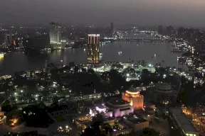 نقابة المهن الموسيقية في مصر تقرر منع 5 مطربين من الغناء