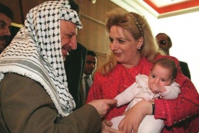 محكمة أوروبية ترد طلباً لأرملة عرفات للتحقيق بوفاته