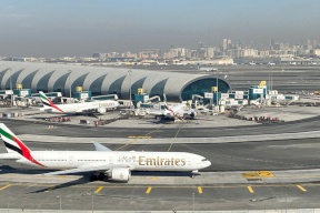  "طيران الإمارات" تعلق جميع رحلات الركاب من وإلى السعودية حتى إشعار آخر