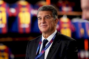 بماذا ردّ رئيس برشلونة على رسالة الرجوب بشأن مباراة بيتار القدس؟