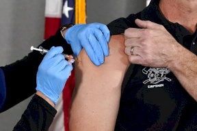 الصحة الأميركية: لا حاجة لجرعة ثالثة من لقاح كورونا