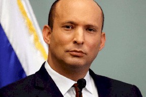 بينيت: مستعدون لأي سيناريو ونطبق سياسة العصى والجزرة مع غزة