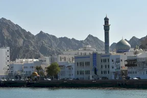 أمطار غزيرة تضرب عمان ووفاة شخص