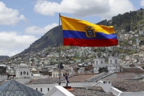 المعلمون في مدارس الإكوادور يضربون عن الطعام