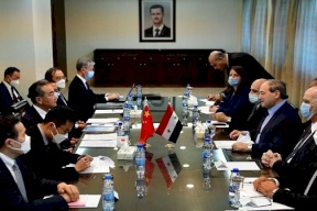 وزير الخارجية الصيني يكشف عن مقترح من 4 نقاط لحل القضية السورية