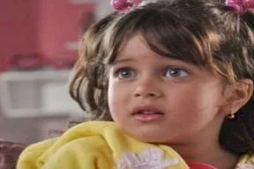 صور- "كبرت وكلت الجو".. تغير ملامح الطفلة جنا عمرو في أحدث ظهور لها!