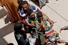علاقة آثمة.. مصرية تقتل أطفالها الثلاثة من أجل "صديقها"