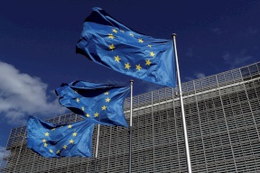 الاتحاد الأوروبي يمدد العقوبات على روسيا حتى يناير 2024
