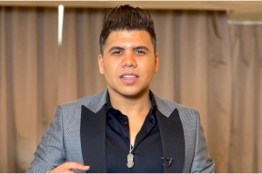 معاقبة عمر كمال بعد لفظ خارج عن الحياء في حفله الغنائي