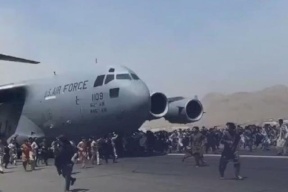 بعد سيطرة طالبان.. شائعة قتلت الأفغان في كابل!