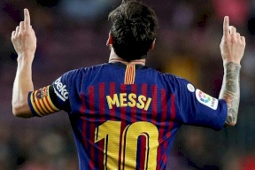 صحيفة إسبانية تكشف أبرز المرشحين لارتداء القميص رقم 10 مع برشلونة
