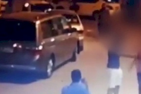 شاهد| فيديو مُفاجئ لما فعله شاب كويتي مع أوكرانية وصدفة تنقذها من هتك عرضها!